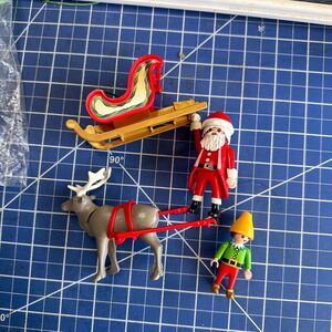 Playmobil CHRISTMAS Santa Elf Reindeer holiday sleigh bundle 217 20261
